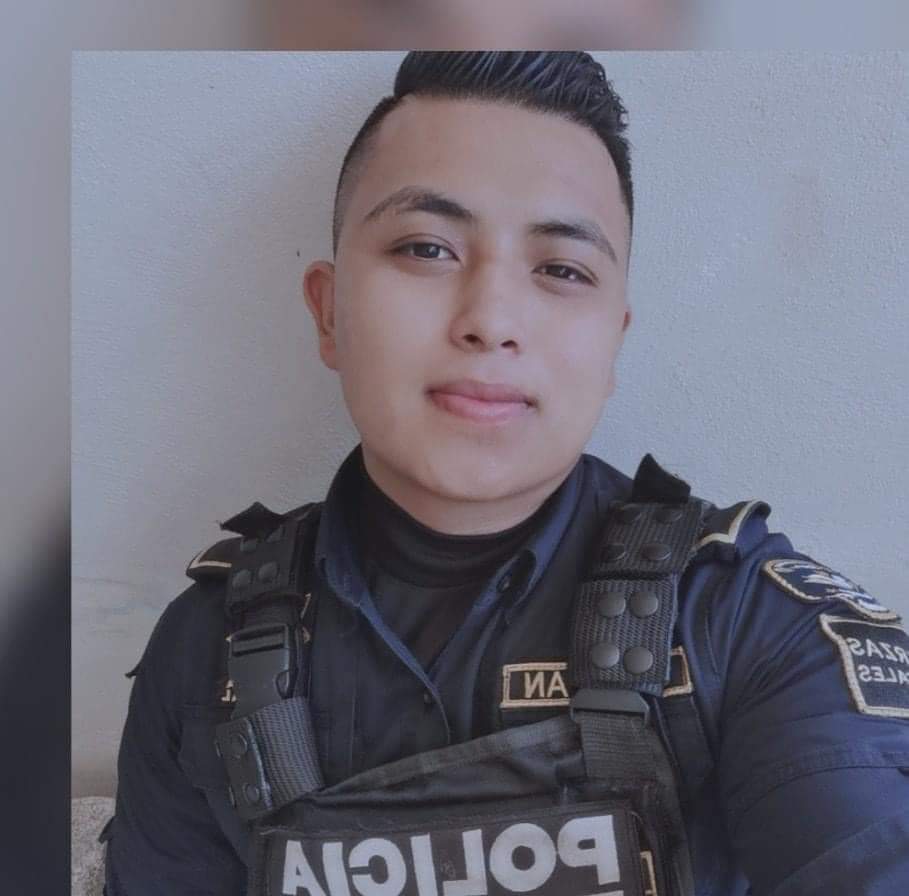 Descanse en paz policía asesinado en la carretera Mérida-Motul