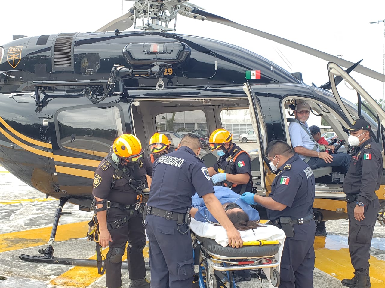 Trasladan de emergencia vía helicóptero a embarazada de Peto a Valladolid