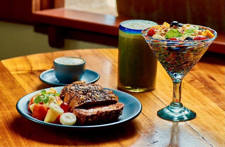 desayuno frutas cafe yerbabuena de sisal 768x505