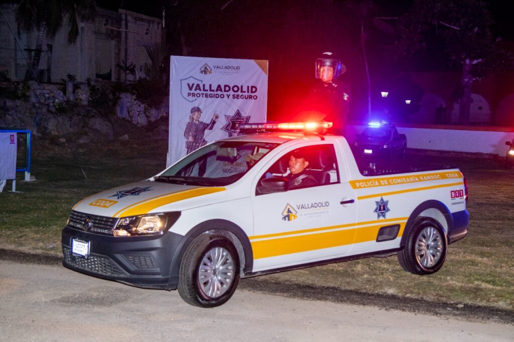 9 unidades policiales para comunidades en Valladolid Yucatán 