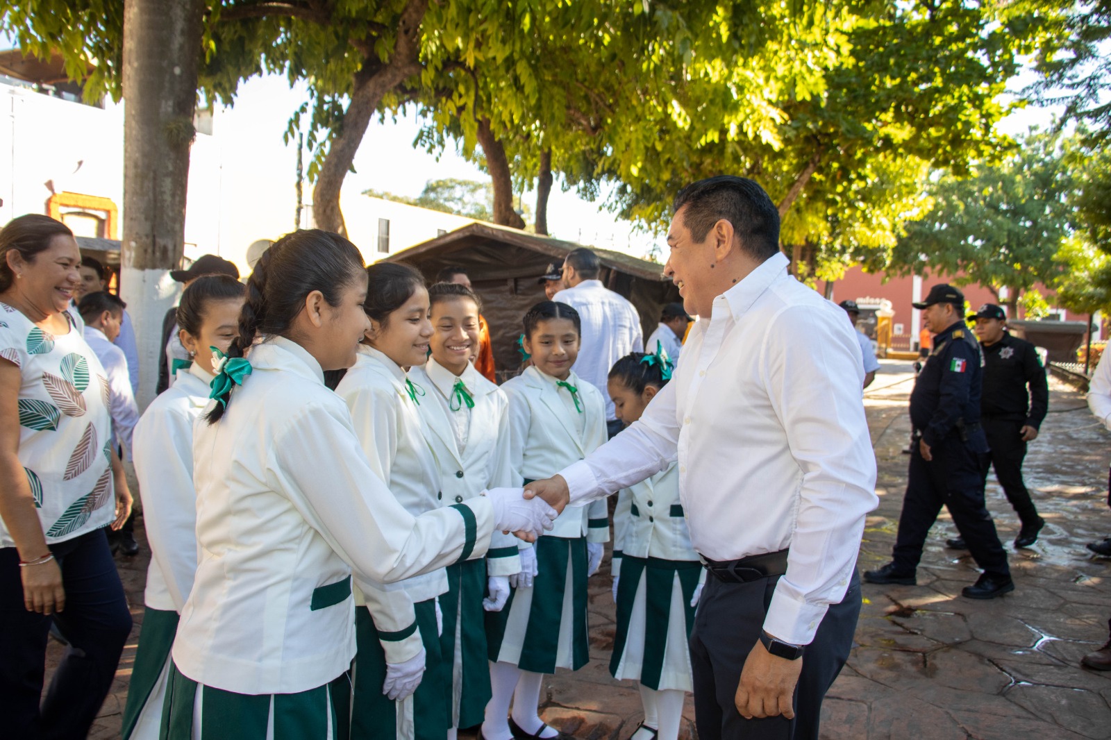 Escuelas participan en el programa de Visitas escolares