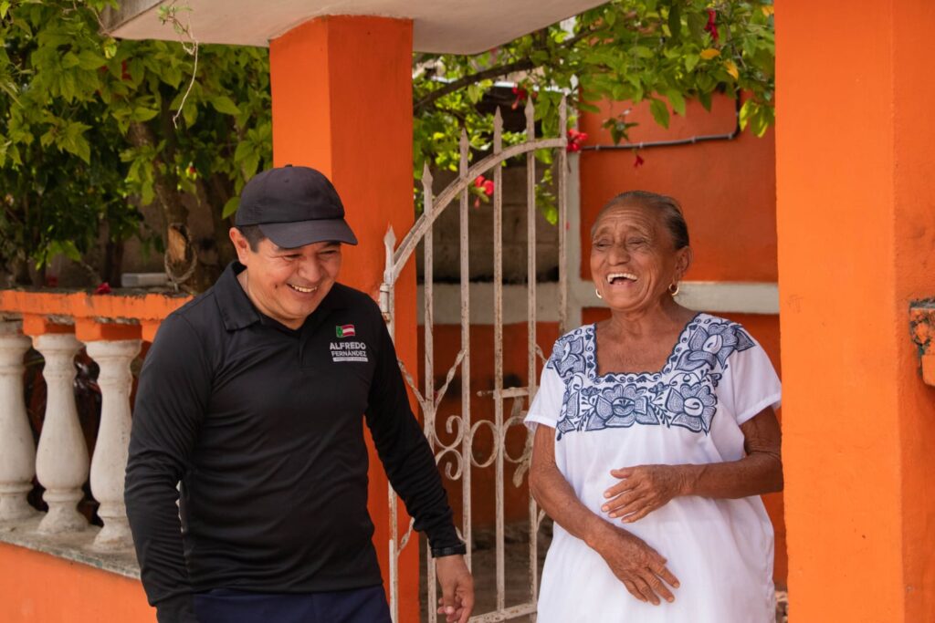 Alfredo Fernandez Arceo candidato a la presidencia de Valladolid Yucatán 2024